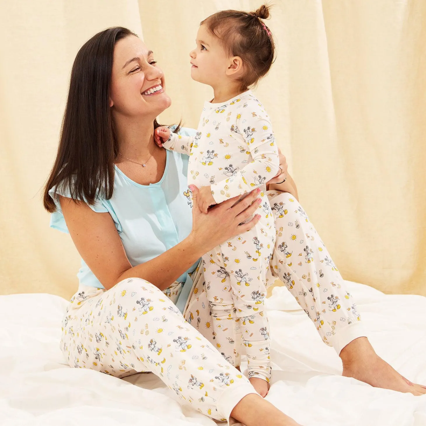 Women’s Magnetic Jogger PJ Set